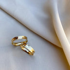 Par de Aliança Ouro 18K Diamantada - A000643