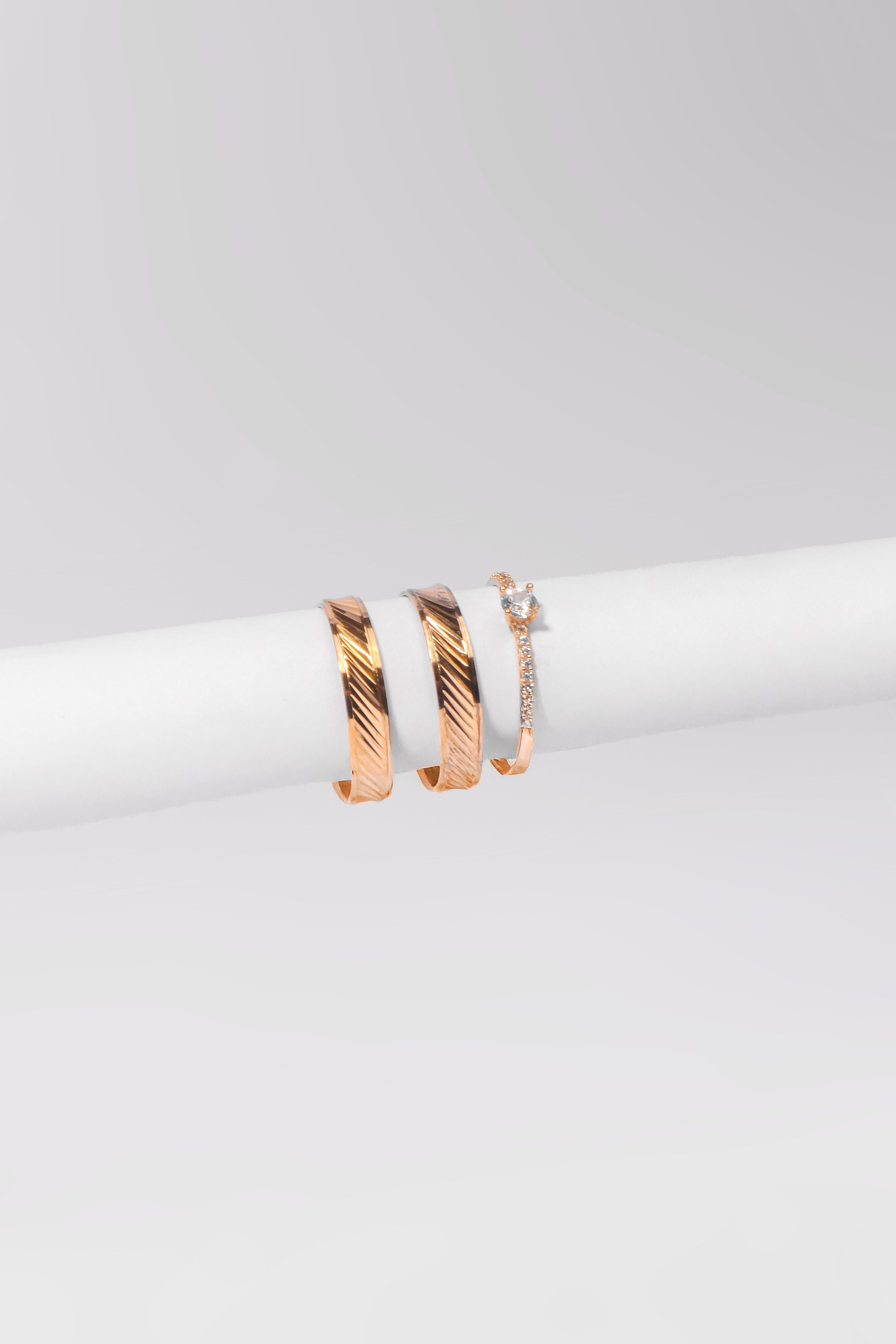 Anel Solitário Ouro 18K – ANG01500HM00003