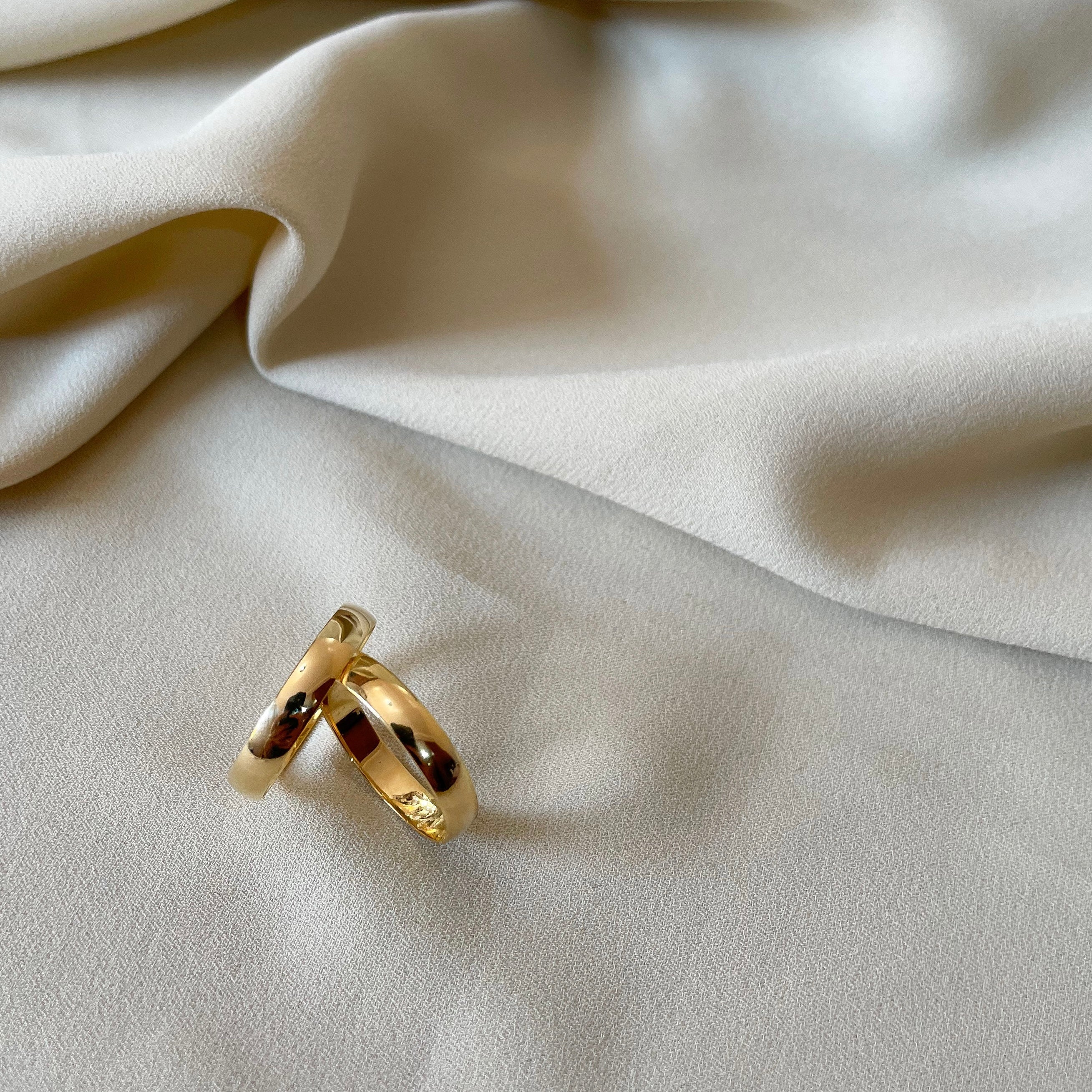 Par de Aliança Ouro 18K Tradicional - A000009 - Modelo Jóias