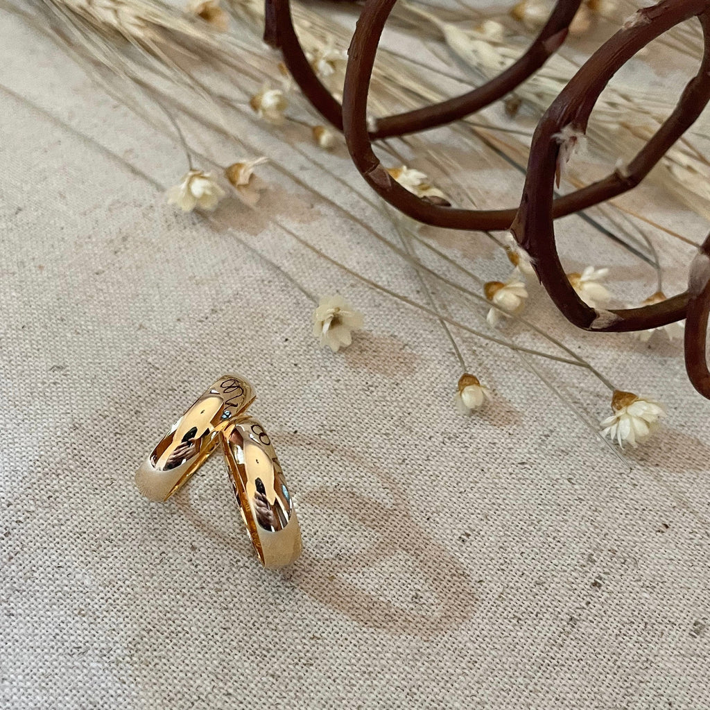 Par de Aliança Ouro 18K Tradicional - A000028 - Modelo Jóias