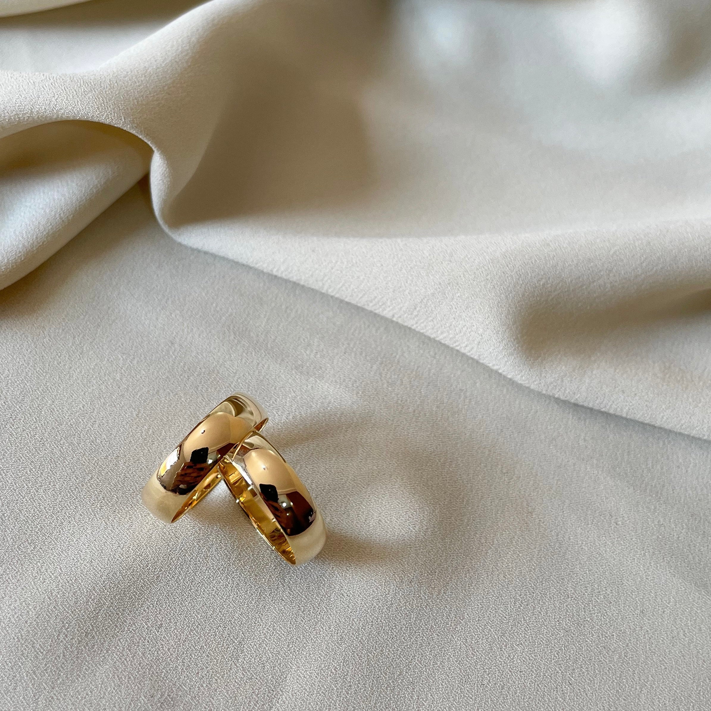 Par de Aliança Ouro 18K Tradicional - A000033 - Modelo Jóias