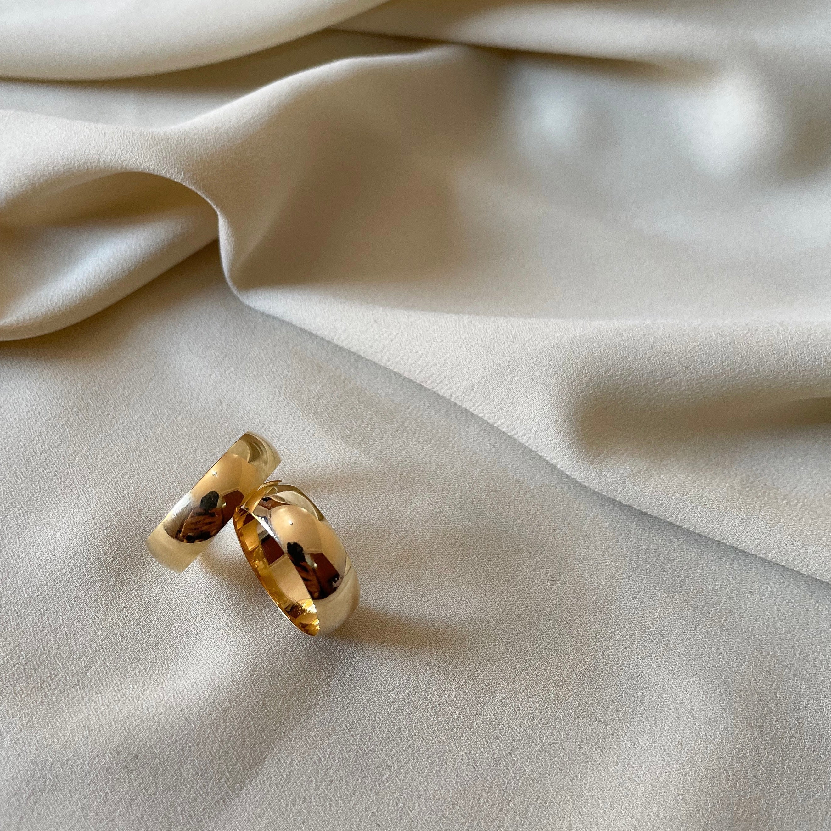 Par de Aliança Ouro 18K Tradicional - A000038 - Modelo Jóias