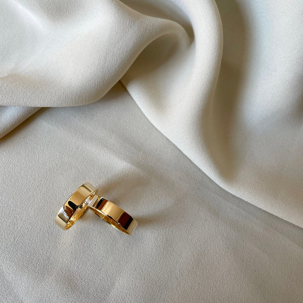 Par de Aliança Ouro 18K Tradicional - A000045 - Modelo Jóias