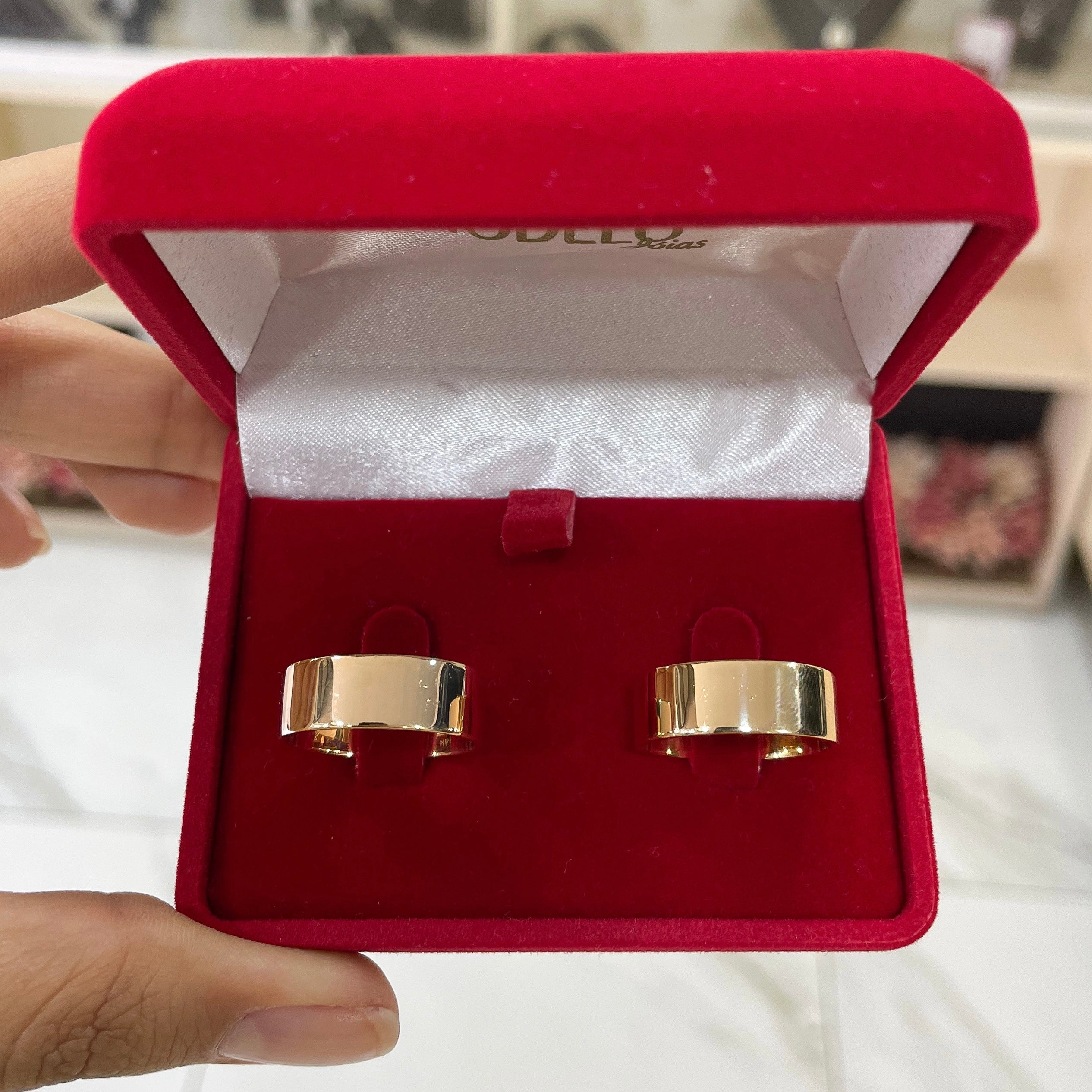 Par de Aliança Ouro 18K Tradicional - A000047 - Modelo Jóias