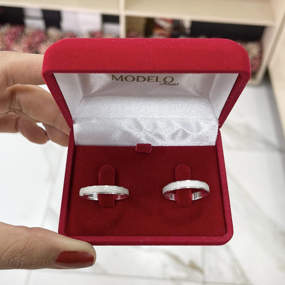 Par de Aliança Prata - A000362 - Modelo Jóias