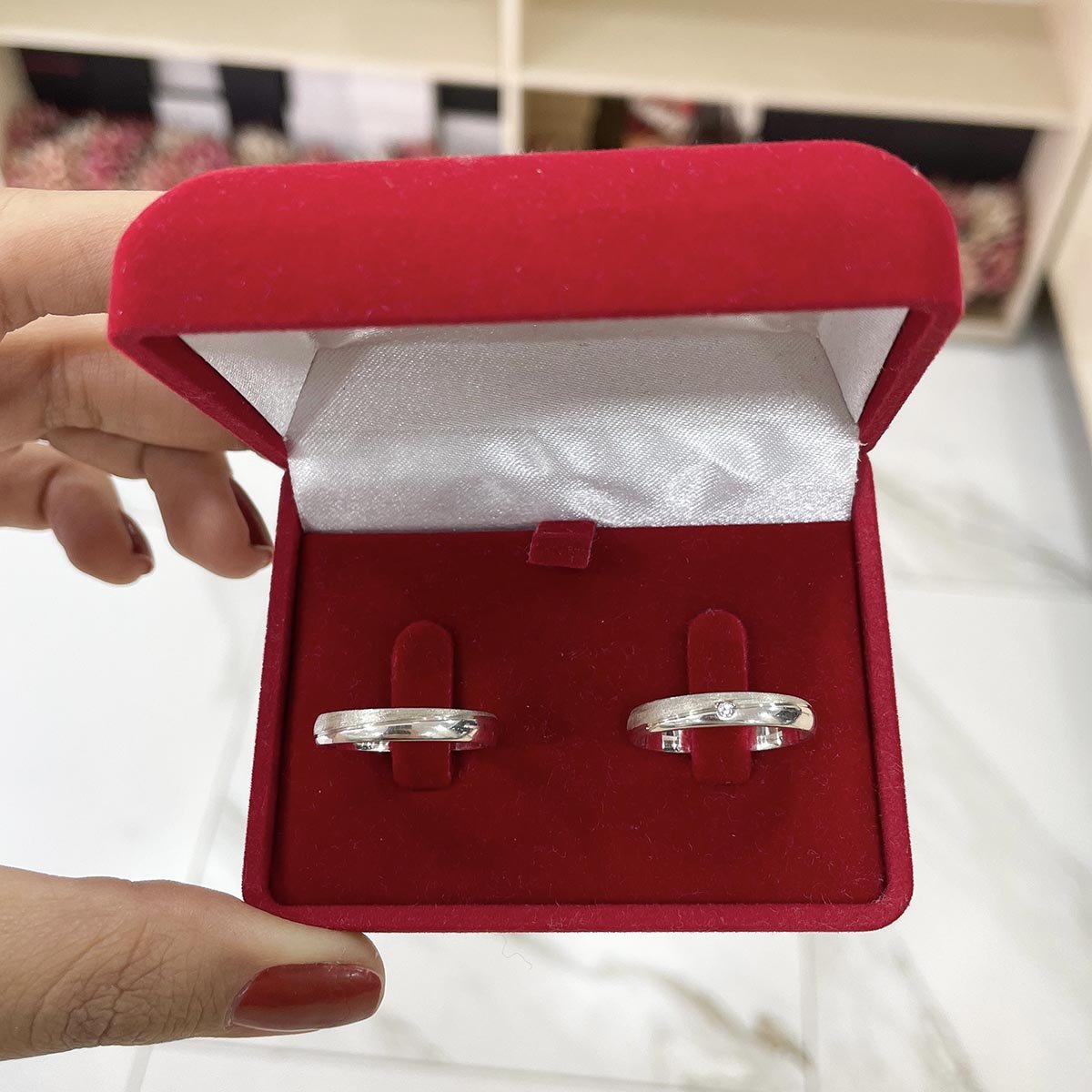 Par de Aliança Prata - A000363 - Modelo Jóias