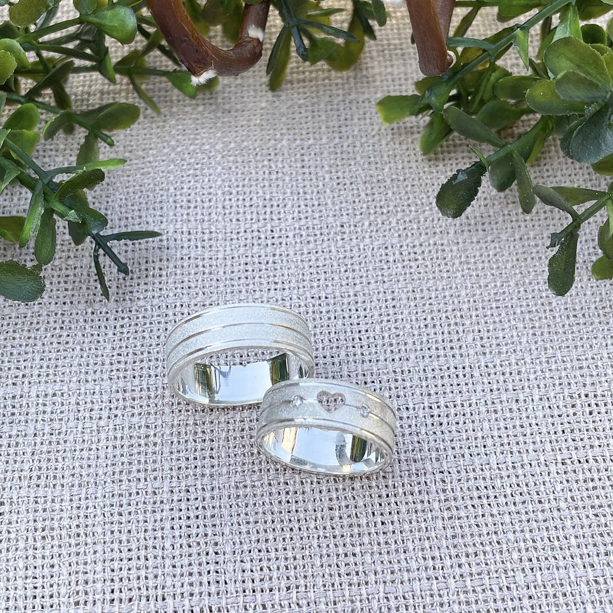 Par de Aliança Prata - A000373 - Modelo Jóias