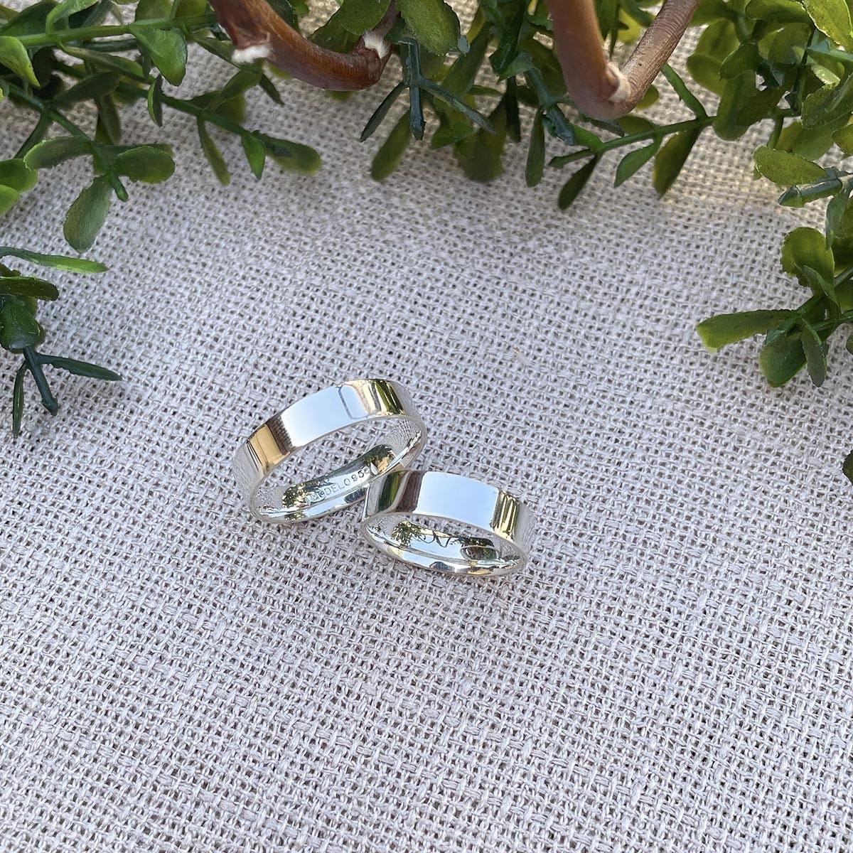 Par de Aliança Prata - A000401 - Modelo Jóias